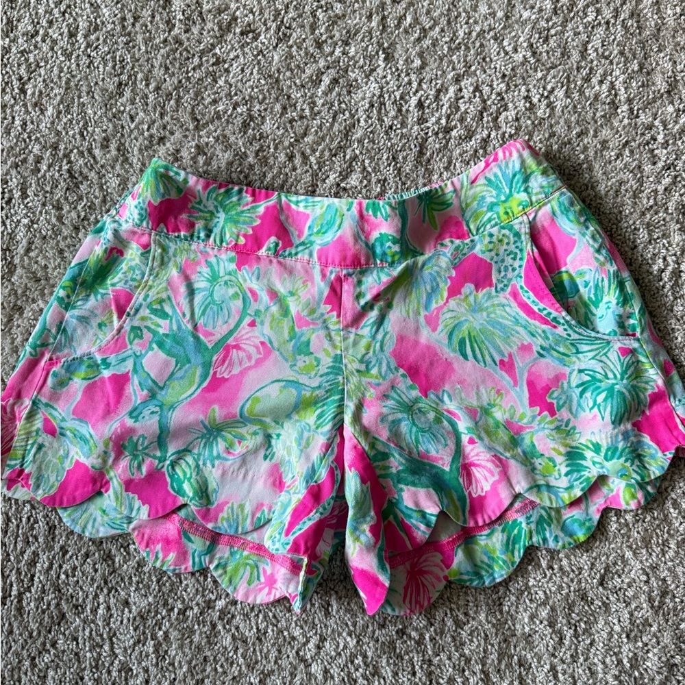 Lilly Pulitzer Pink and Green scallop shorts